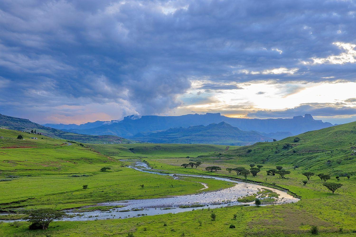 Hlalanathi Drakensberg Resort Bergville Exterior foto