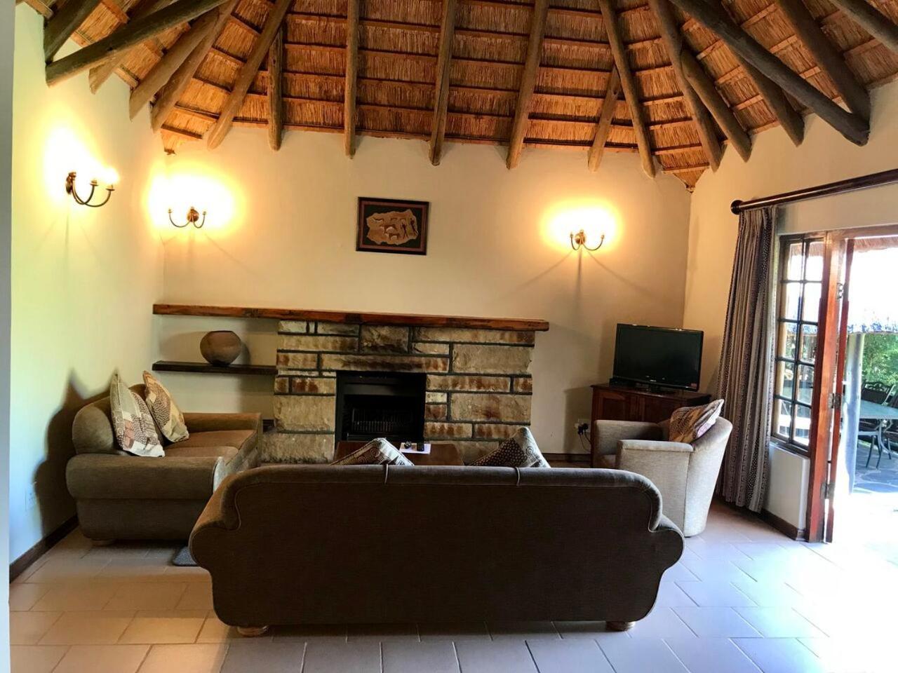 Hlalanathi Drakensberg Resort Bergville Exterior foto